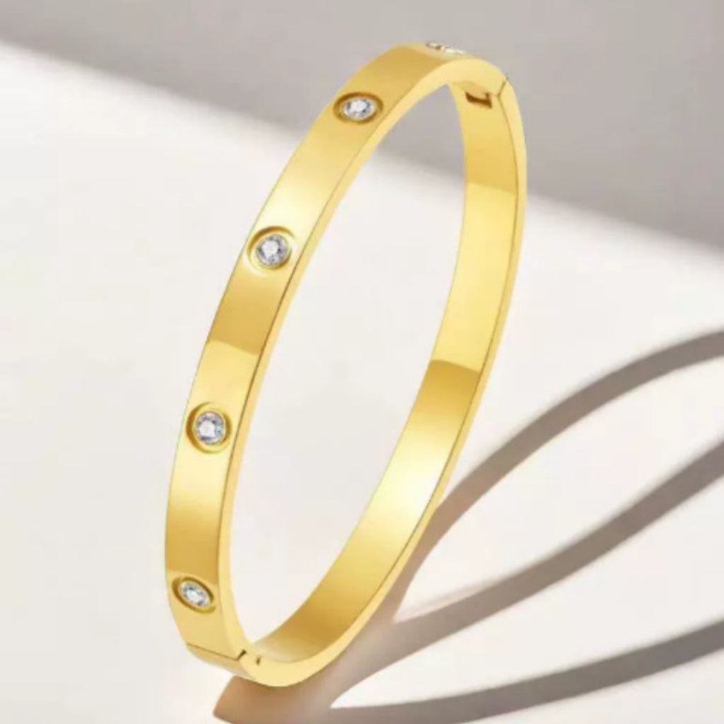 Zircon Bracelet With A Traditional Chinese Aesthetic And Elegant Vibe